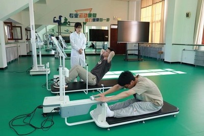 2024全國重點網(wǎng)絡媒體龍江行|哈醫(yī)大大慶校區(qū):圍繞&ldquo;醫(yī)體交叉&rdquo;加快發(fā)展&ldquo;新醫(yī)科&rdquo;