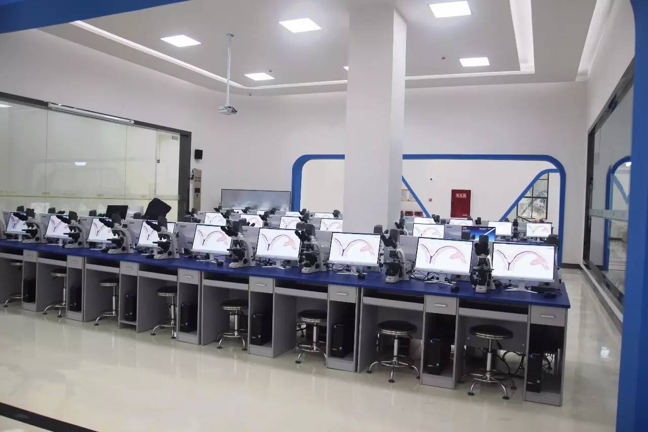 四川天一學院實訓大樓 打造產(chǎn)教融合新高地，何必羨慕“別人家的實訓室”